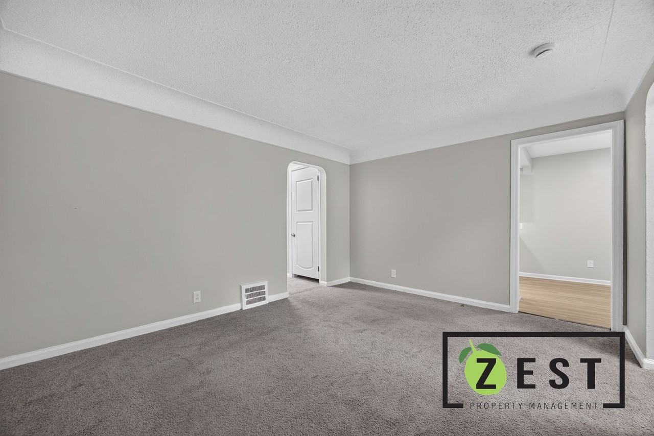 18226 Kentfield St - Photo 7 of 18