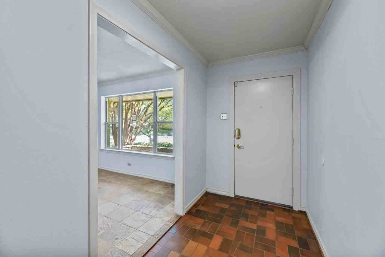 6342 Annapolis Ln - Photo 2 of 36