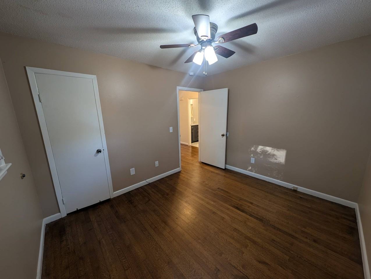 747 Phelps And Workman Rd #1 - Photo 7 of 11