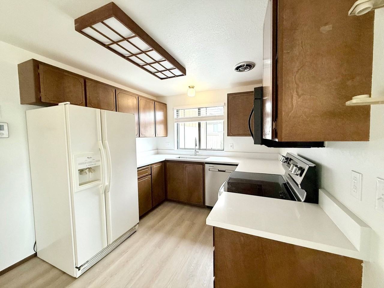 218 108th St Se - Photo 4 of 15