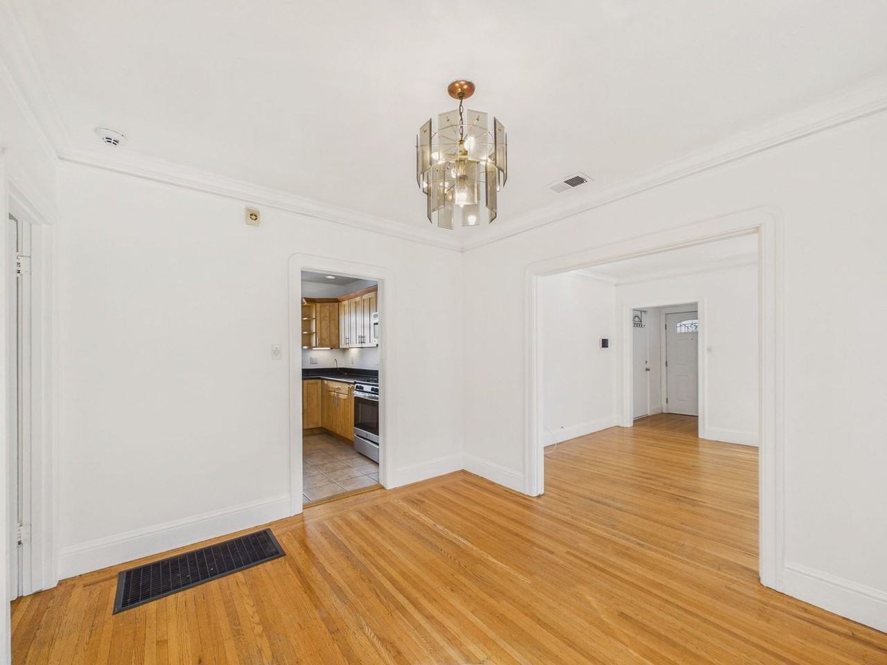 6321 Outlook Ave - Photo 2 of 23