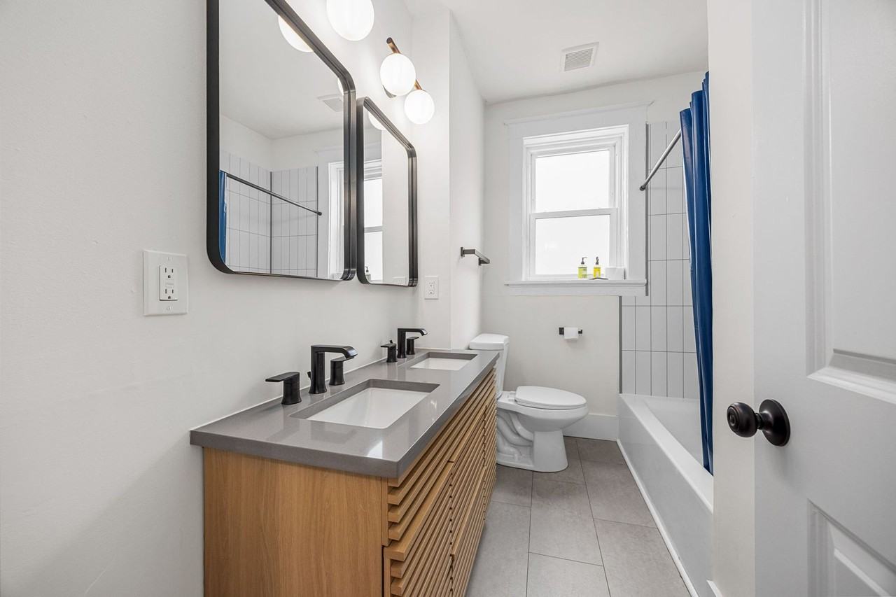 MOSAIC - 721 Interdrive - Now Leasing 27/28 - Photo 6 of 11