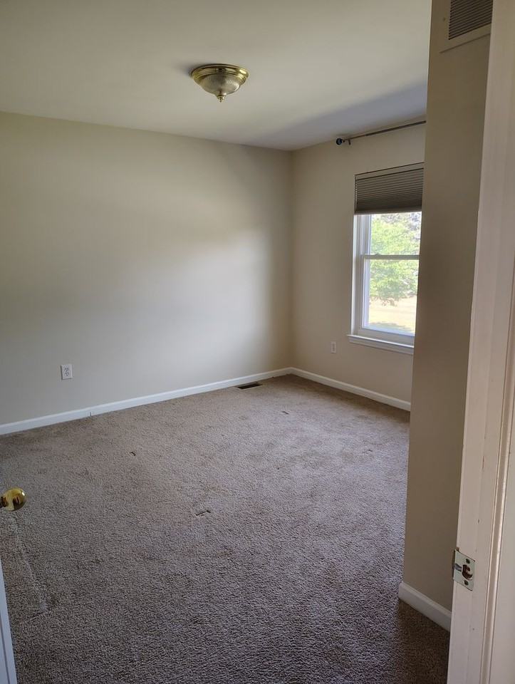 3140 Mulberry Ct - Photo 5 of 22