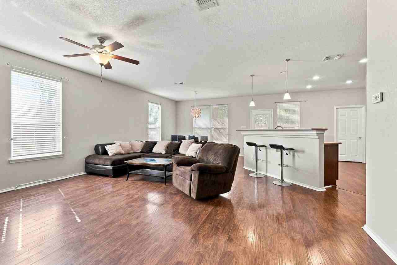 4426 Semora Oak - Photo 6 of 29