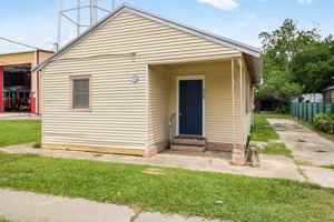 featured image of 505 E Main St