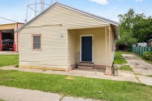 505 E Main St - Photo 1 of 1