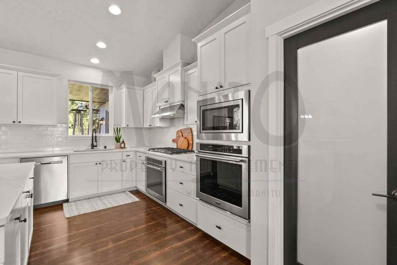 2539 S Man O War Ln - Photo 5 of 12