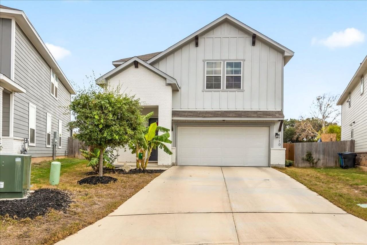 4710 Audubon Pl - Photo 2 of 29