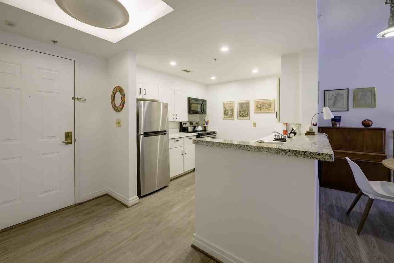 2301 N St Nw #310 - Photo 5 of 34