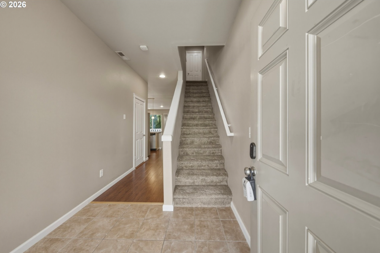 2201 Ne 140th St - Photo 5 of 35