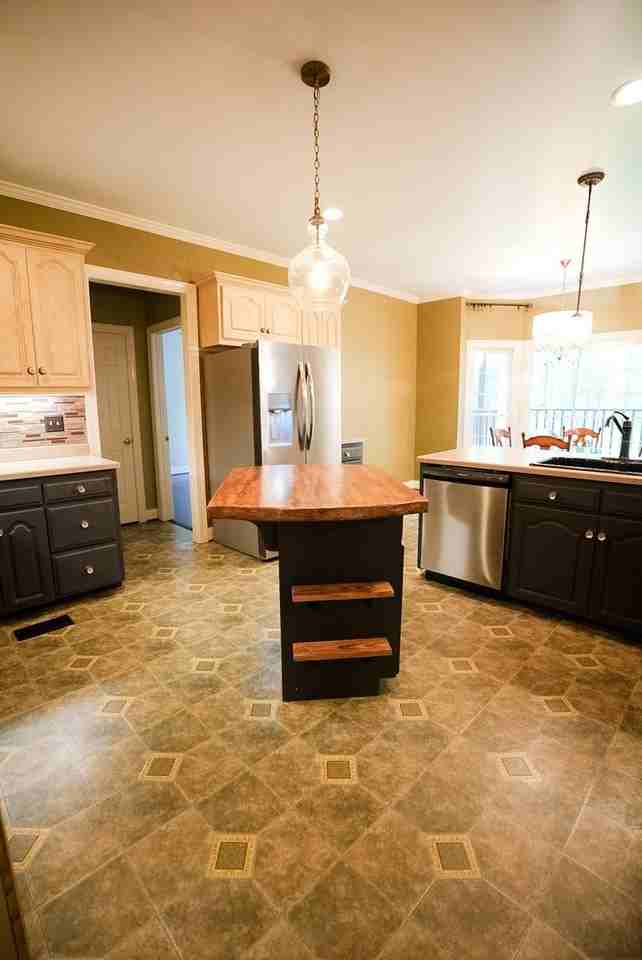 415 Emilys Cir - Photo 5 of 30