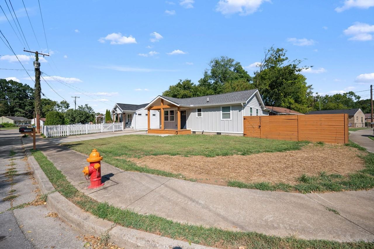 2600 Aspen Dr - Photo 5 of 40