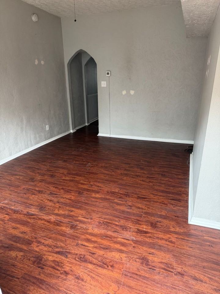 2332 Fox Way - Photo 2 of 13