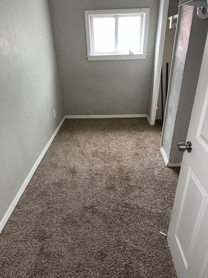 2332 Fox Way - Photo 7 of 13