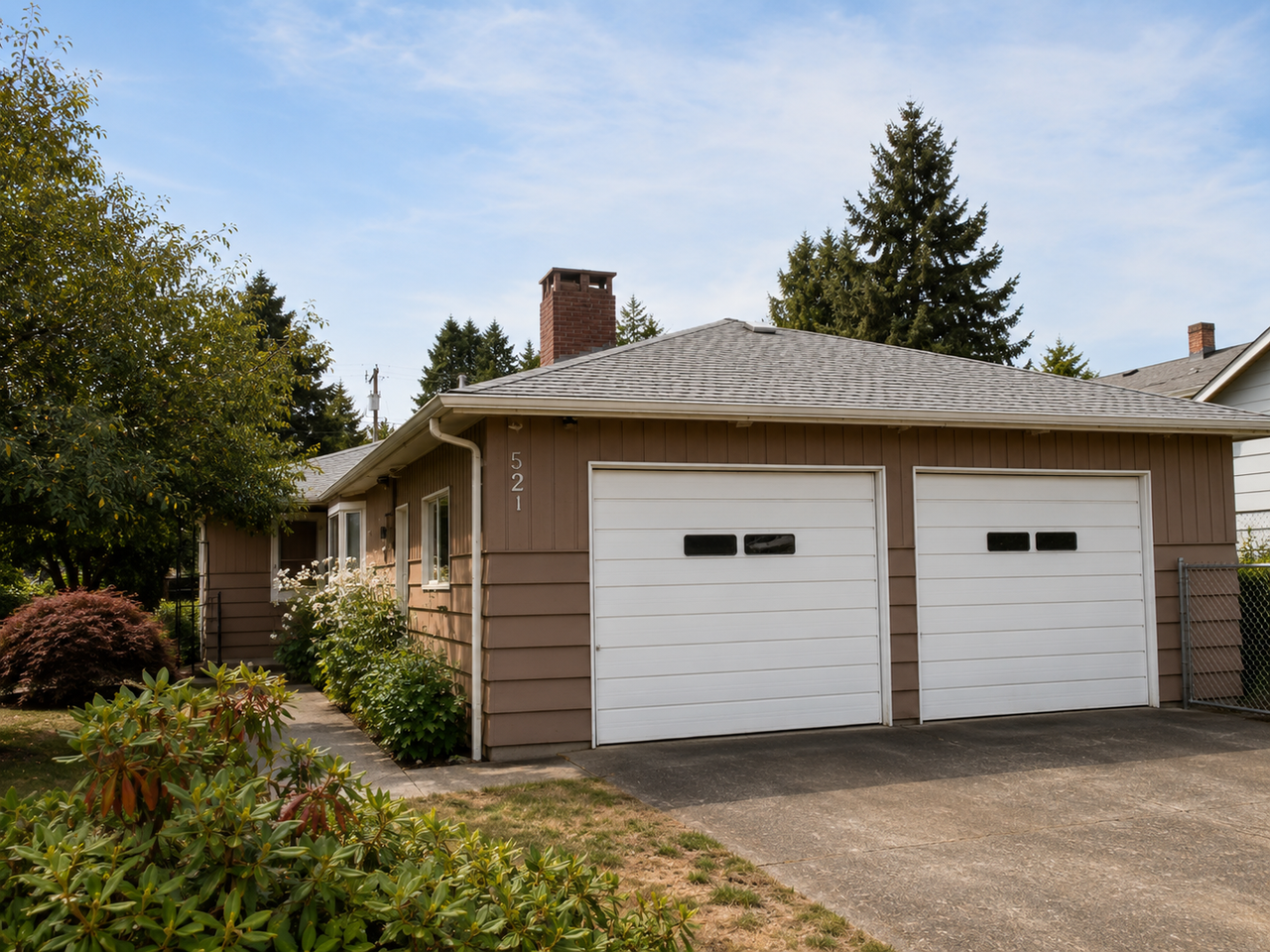 521 Clark St Sw - Photo 2 of 15
