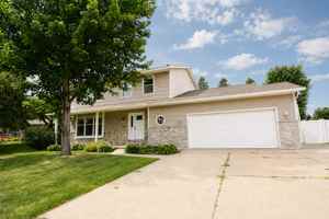 featured image of 819 3 1/2 Ave Nw