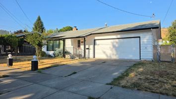 featured image of 410 4th St