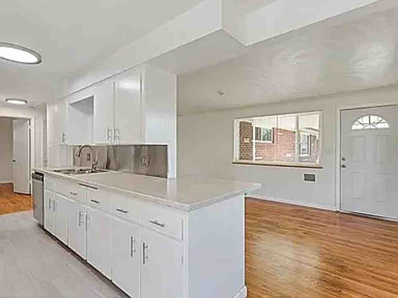 3697 Depew St - Photo 7 of 36
