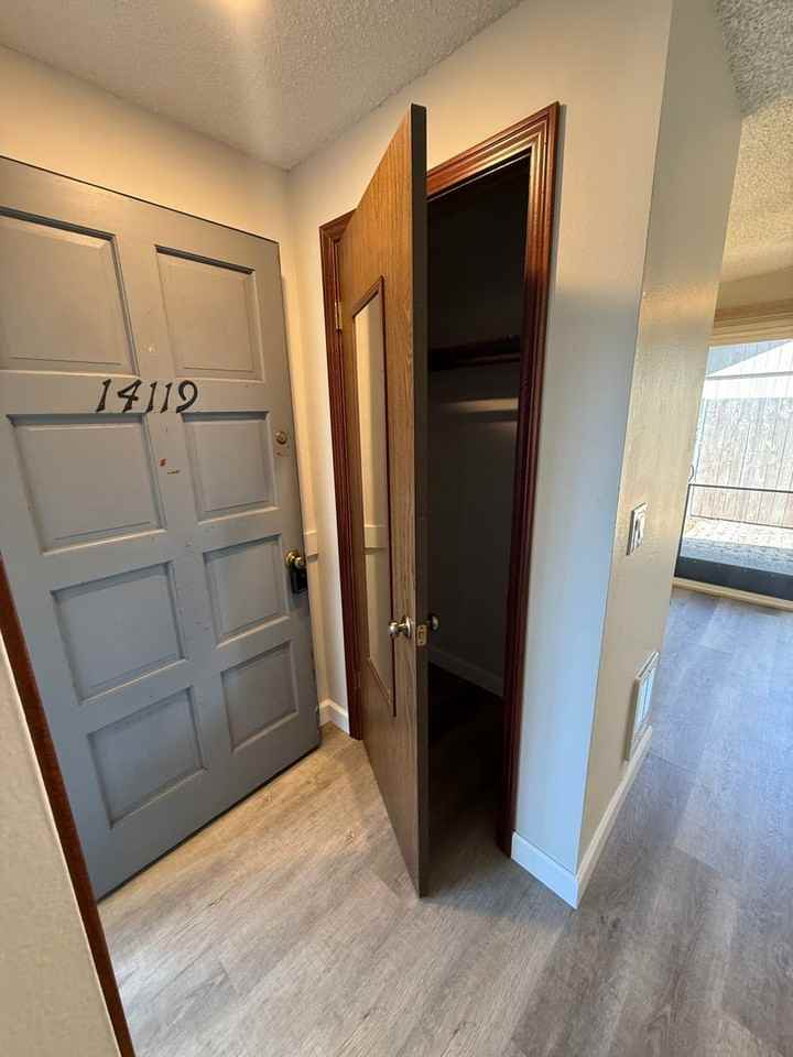 14119 Ne 15th St - Photo 3 of 17