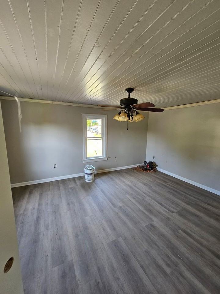 2025 Main St - Photo 3 of 5
