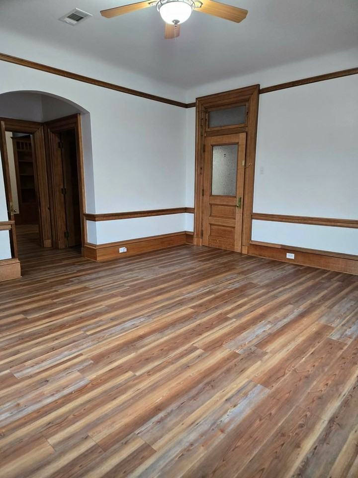 315 N Lawler St - Photo 6 of 14