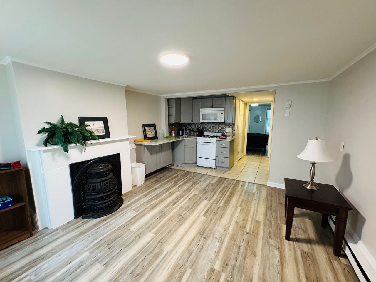 20 Clendenny Ave - Photo 2 of 33
