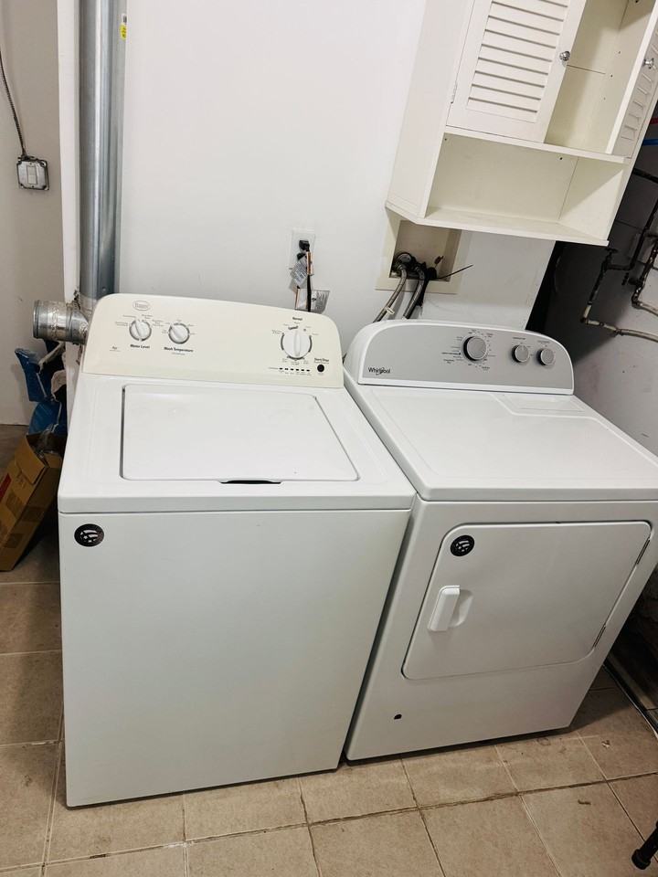 20 Clendenny Ave - Photo 5 of 33