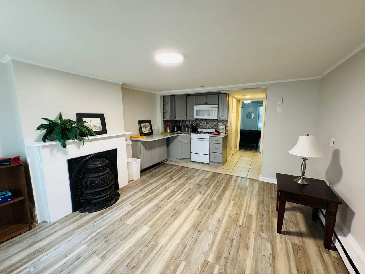 20 Clendenny Ave - Photo 7 of 33