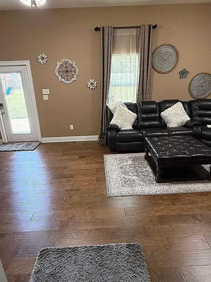 7112 Raleigh Blvd - Photo 6 of 12