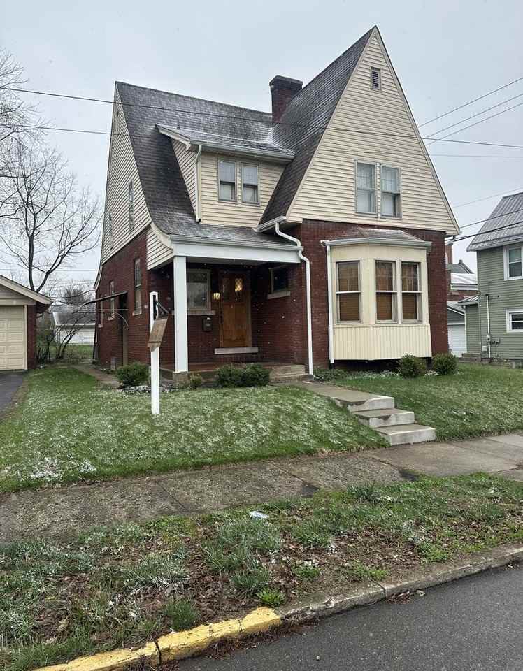 118 N Washington St - Photo 2 of 9