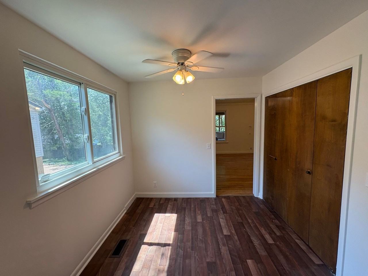 6808 River Ridge Dr - Photo 5 of 36
