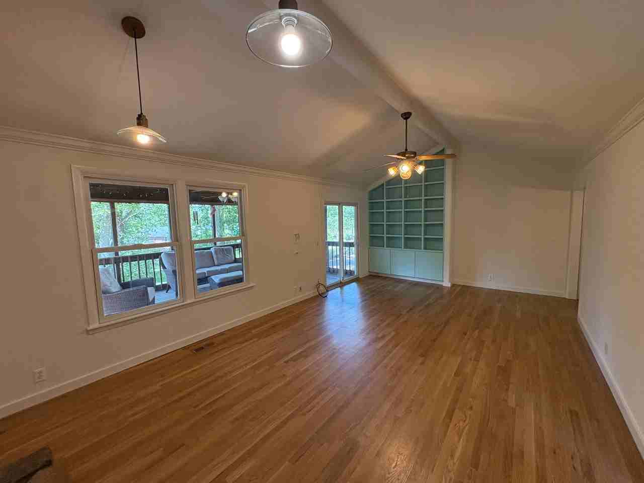 6808 River Ridge Dr - Photo 7 of 36