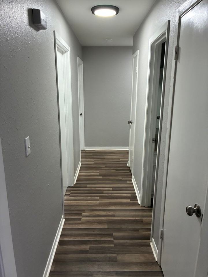 231 Quitman St - Photo 7 of 14