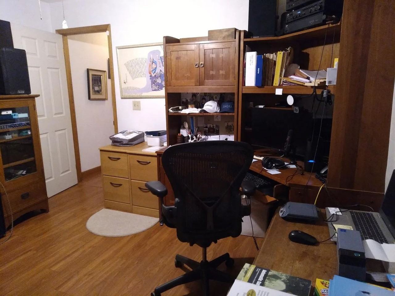 275 Bayridge Ct - Photo 2 of 17
