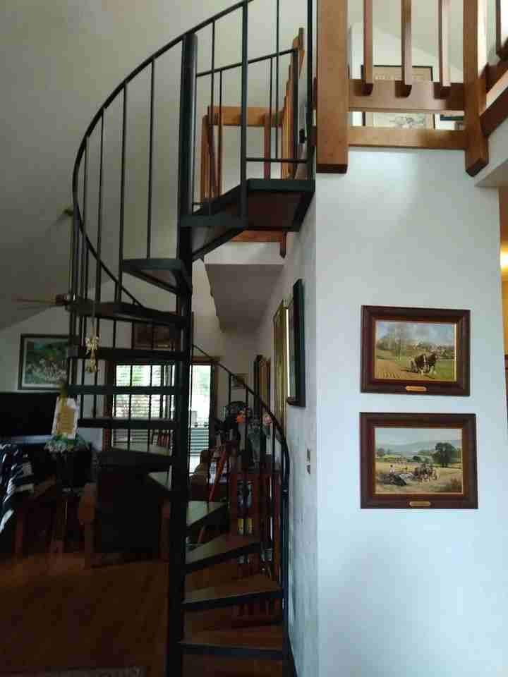 275 Bayridge Ct - Photo 4 of 17