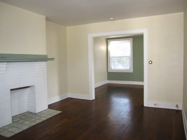 1631 Nevada St - Photo 2 of 7
