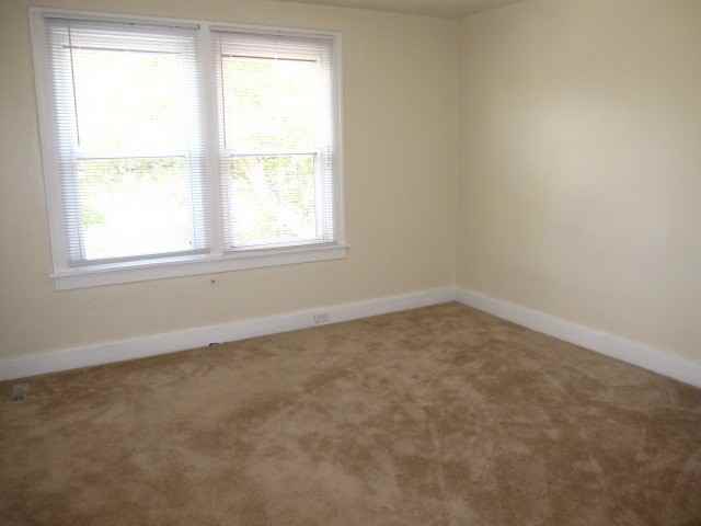 1631 Nevada St - Photo 5 of 7