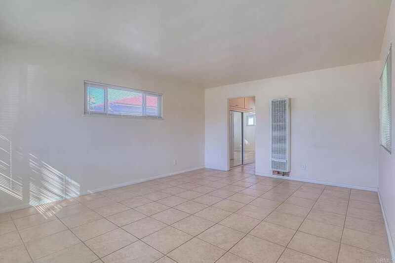 207 Del Mar Ave - Photo 6 of 8