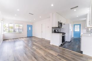 1129 E Doran St - Photo 1 of 1