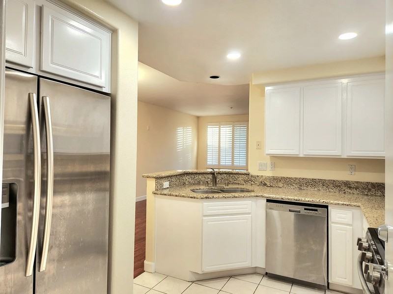 1305 Solvay Aisle - Photo 5 of 17