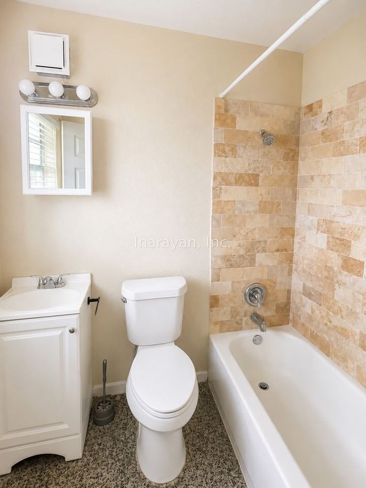 940 940 W Kaley Ave Orlando FL, 32805 - Photo 4 of 5