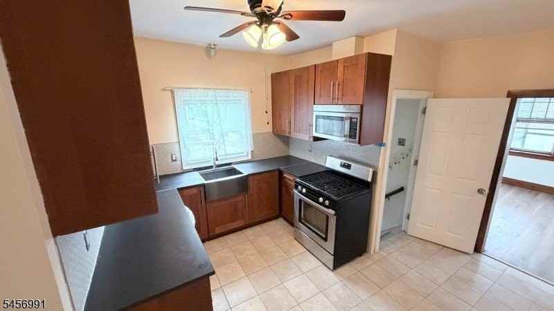 210 Barnert Ave - Photo 5 of 6