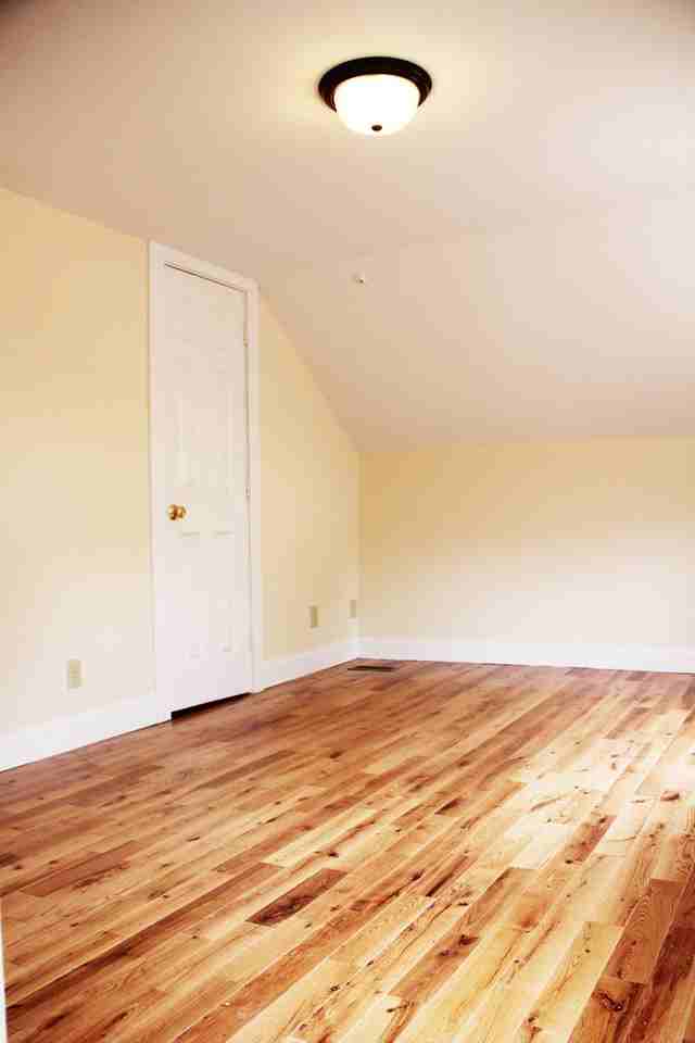 39 Cedar St - Photo 6 of 11