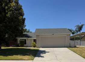 10476 Charleston Dr - Photo 1 of 1