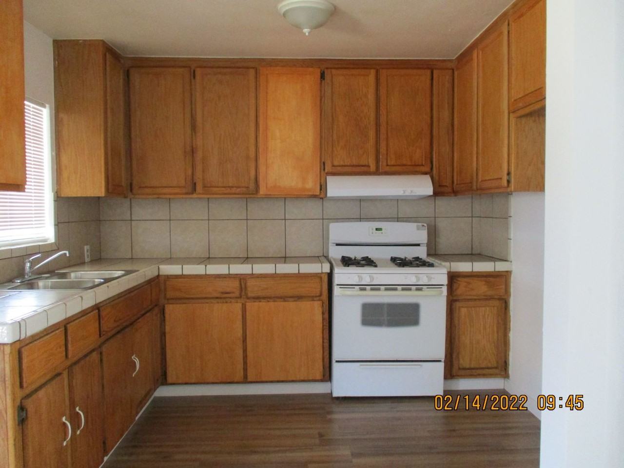 2500 Security Ave - Photo 6 of 13