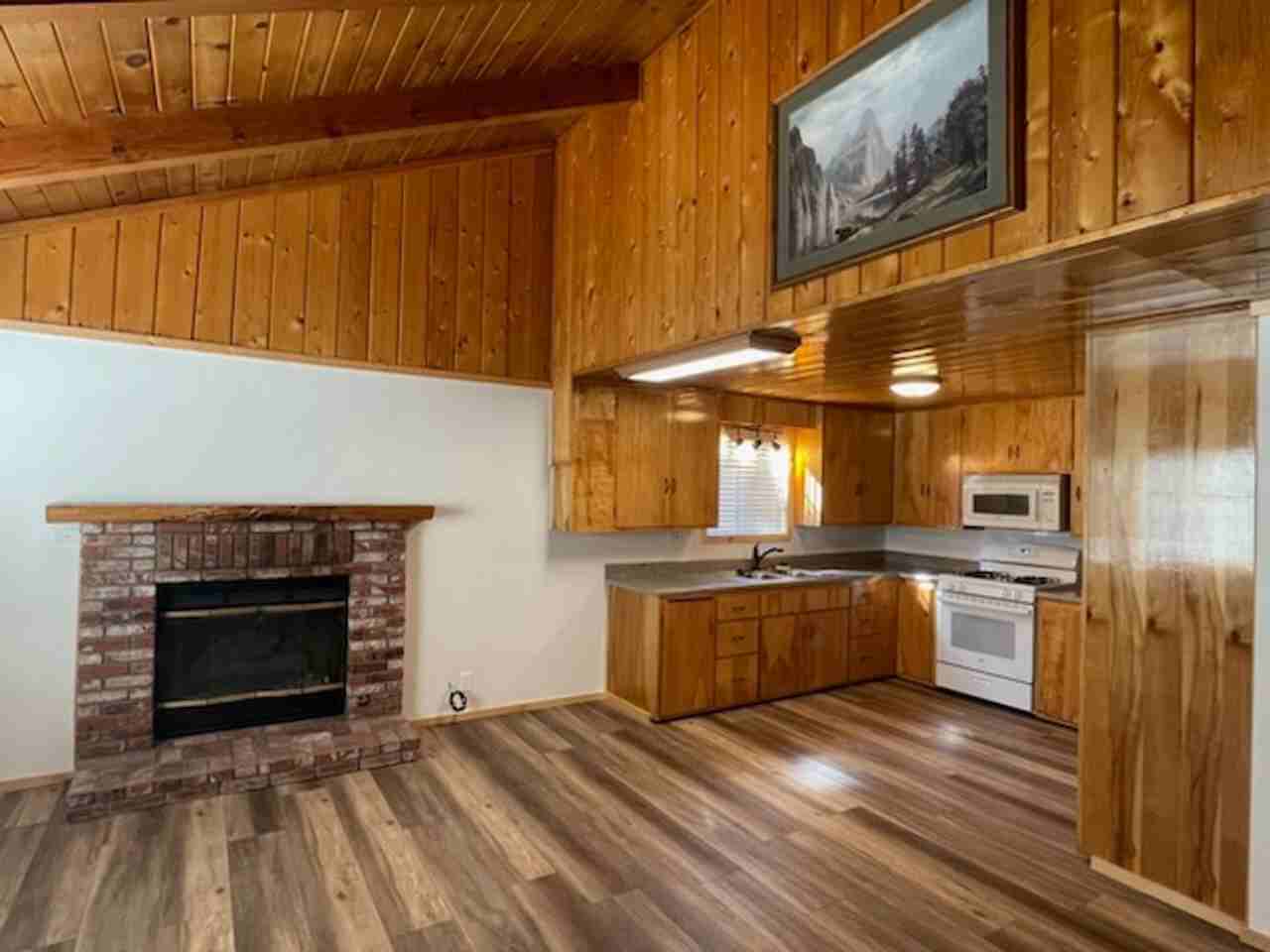 609 Elysian Blvd - Photo 2 of 18