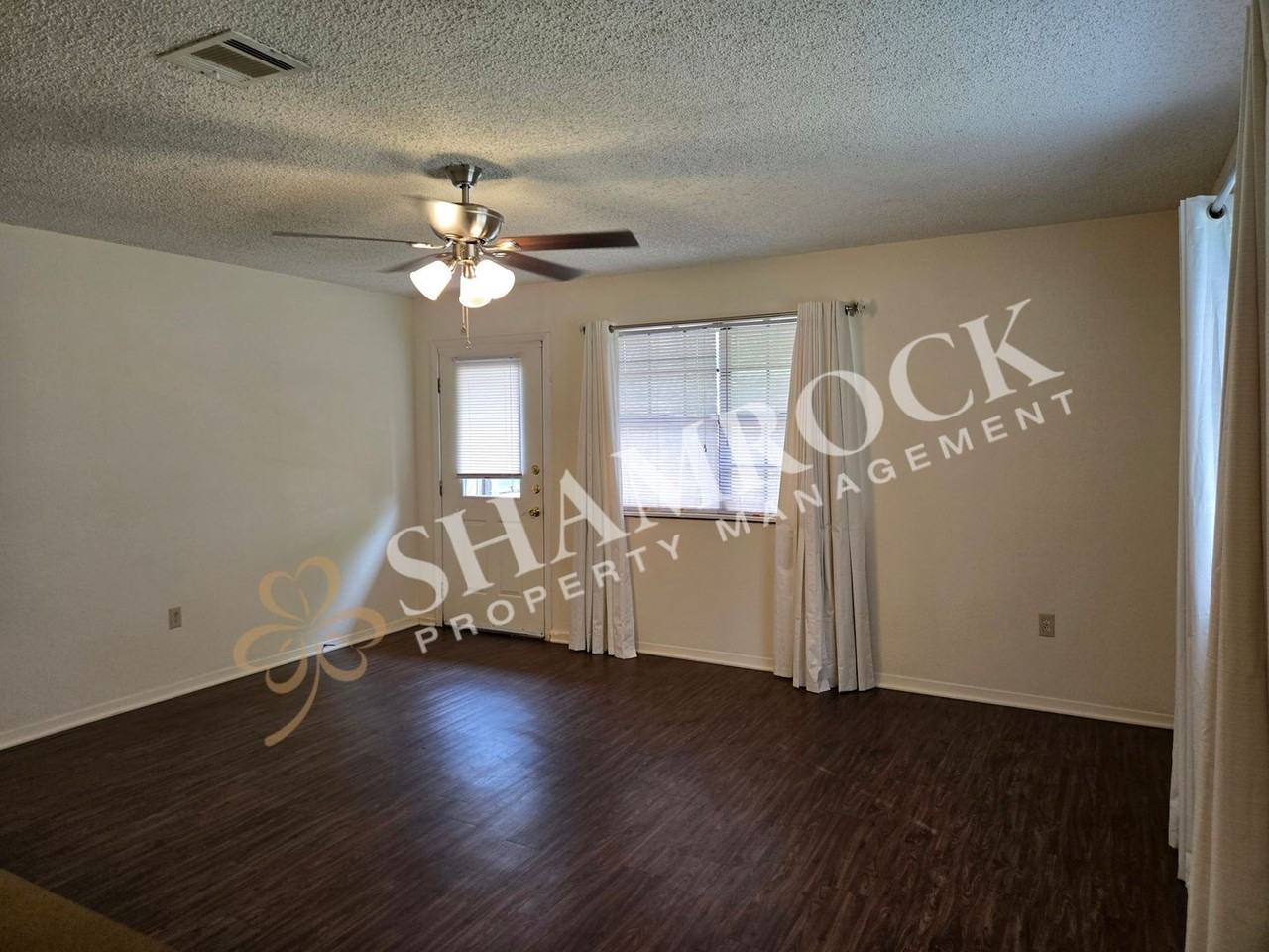 908 Lancelot Cir - Photo 6 of 13
