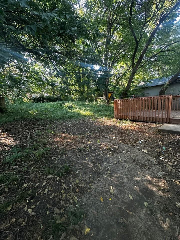 7030 Bellefontaine Ave - Photo 2 of 16
