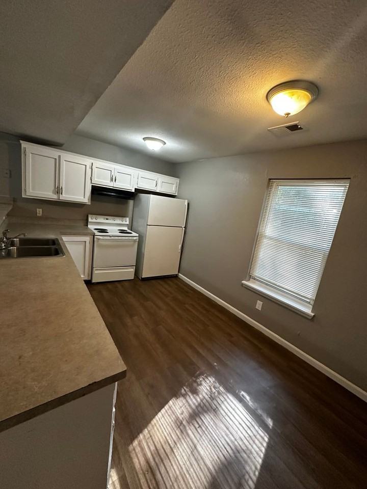 7030 Bellefontaine Ave - Photo 6 of 16