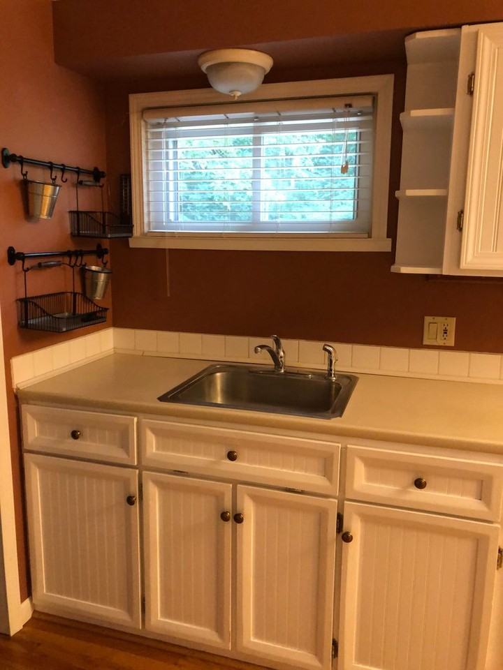 3884 5 Mile Rd - Photo 7 of 22
